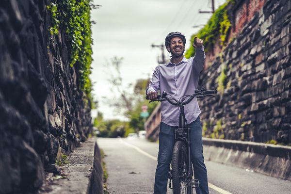 Strictly Ebikes by null