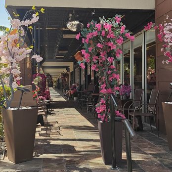 Dunkin' - Side walkway - Coffee & Tea Near Me - Pompano Beach, Florida Dunkin' - Side walkway - Coffee & Tea Near Me - Pompano Beach, Florida