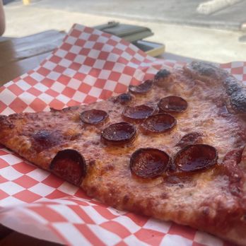 Pedroso's Pizza - Pepperoni Slice! - Pizza Near Me - Austin, Texas Pedroso's Pizza - Pepperoni Slice! - Pizza Near Me - Austin, Texas