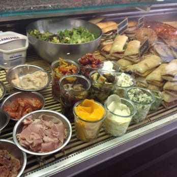 Barista and Baker - Bar à salade - Salad Near Me - Paris, 75