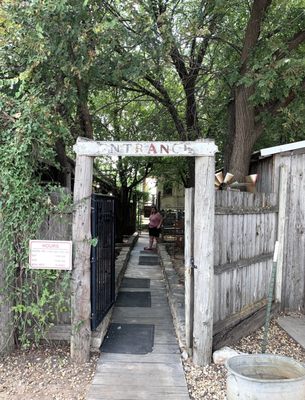 Belle's Chicken Dinner House by null