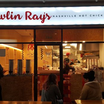 Howlin' Ray's - Storefront (03/10/19). @HowlinRays #Chinatown #Chicken #TheWaitIsReal - Southern Near Me - Los Angeles, California