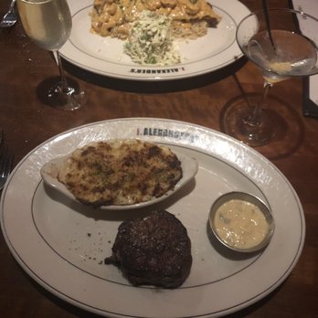 J. Alexander's - New American Near Me - Baton Rouge, Louisiana J. Alexander's - New American Near Me - Baton Rouge, Louisiana