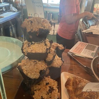 Moondog Cafe & Bakery - Blueberry muffins - Cafes Near Me - Key West, Florida Moondog Cafe & Bakery - Blueberry muffins - Cafes Near Me - Key West, Florida
