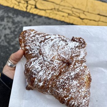 Arsicault Bakery - Almond Croissant - Bakeries Near Me - San Francisco, California Arsicault Bakery - Almond Croissant - Bakeries Near Me - San Francisco, California