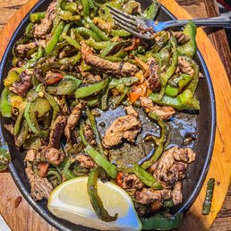 Beef fajitas! Beef fajitas!