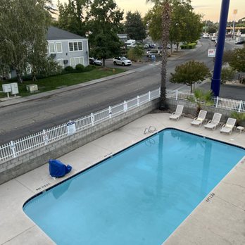 Comfort Suites Red Bluff Near I-5 - Pool - Hotels Near Me - Red Bluff, California Comfort Suites Red Bluff Near I-5 - Pool - Hotels Near Me - Red Bluff, California