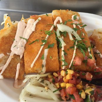 Frutti Di Mare - Lobster quesadilla - Food Trucks Near Me - Westminster, California