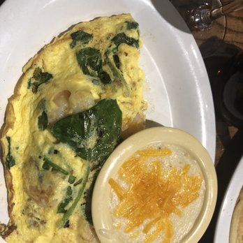 Ruby Slipper Baton Rouge - Louisiana Omelet with spinach and cheese grits - Cafes Near Me - Baton Rouge, Louisiana Ruby Slipper Baton Rouge - Louisiana Omelet with spinach and cheese grits - Cafes Near Me - Baton Rouge, Louisiana