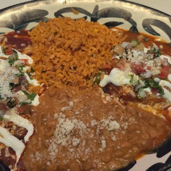 Kalaveras - enchilada/chili relleno combo. very small chili relleno and chewy/tough microwaved cheese - Mexican Near Me - Oxnard, California