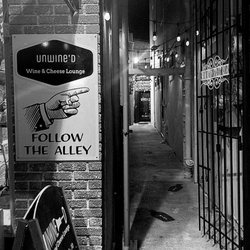 Unwine'd Wine and Spirits - Entrance