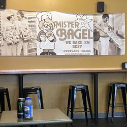 Mister Bagel