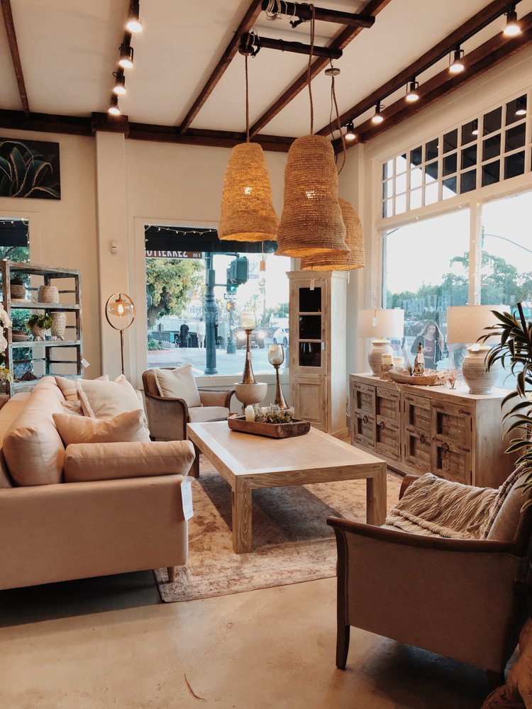 HABITAT HOME AND GARDEN 400 State St, Santa Barbara, California