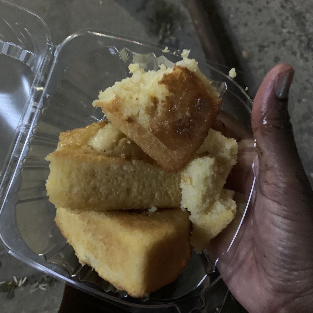 Cornbread Brooklyn - This must be a Joke : bread. How do you mess up on that? - Soul Food Near Me - Brooklyn, New York Cornbread Brooklyn - This must be a Joke : bread. How do you mess up on that? - Soul Food Near Me - Brooklyn, New York