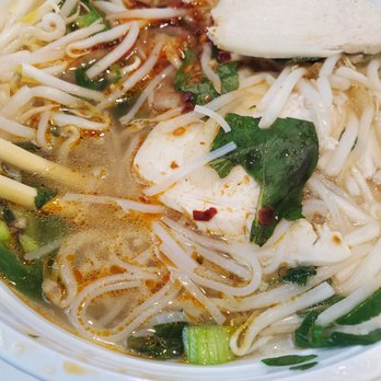 Thanh Binh Restaurant - Pho ga with chili oil - Vietnamese Near Me - Anaheim, California Thanh Binh Restaurant - Pho ga with chili oil - Vietnamese Near Me - Anaheim, California