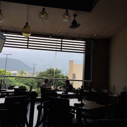 P.F. Chang's - Outdoor seating