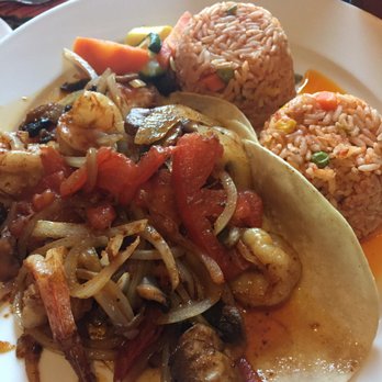 Riviera Maya - Yucatan Platter with shrimp - Mexican Near Me - Rockaway, New Jersey