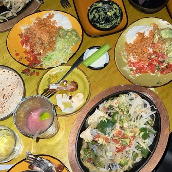 Mad Mex - Shadyside - A whole lotta uneaten food - Mexican Near Me - Pittsburgh, Pennsylvania Mad Mex - Shadyside - A whole lotta uneaten food - Mexican Near Me - Pittsburgh, Pennsylvania