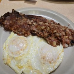 Corned beef and eggs over easy