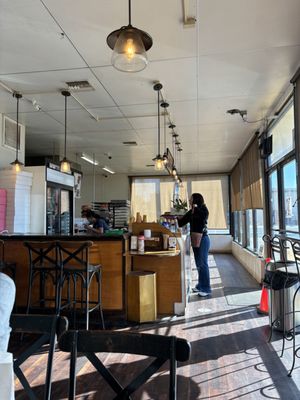 Photo of Golden Donut - San Diego, CA, US. Interior