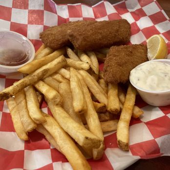 Big City Diner - Fish and chips - Diners Near Me - Kaneohe, Hawaii Big City Diner - Fish and chips - Diners Near Me - Kaneohe, Hawaii