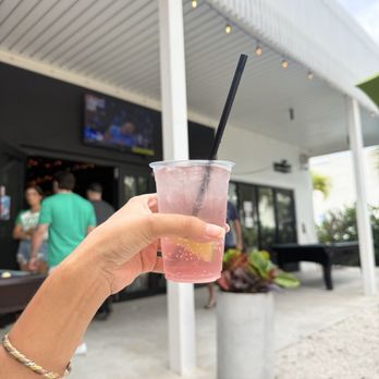 511 Bar & Lounge - Tequila soda - Cocktail Bars Near Me - Fort Lauderdale, Florida 511 Bar & Lounge - Tequila soda - Cocktail Bars Near Me - Fort Lauderdale, Florida