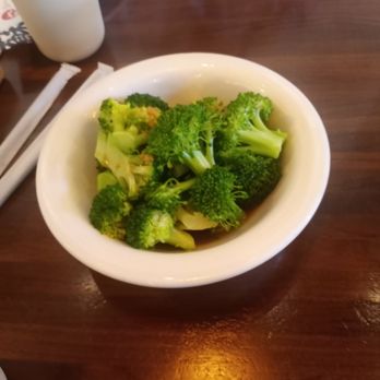 Seven Grams - Broccoli with Oyster Garlic Sauce - Chinese Near Me - Tustin, California Seven Grams - Broccoli with Oyster Garlic Sauce - Chinese Near Me - Tustin, California
