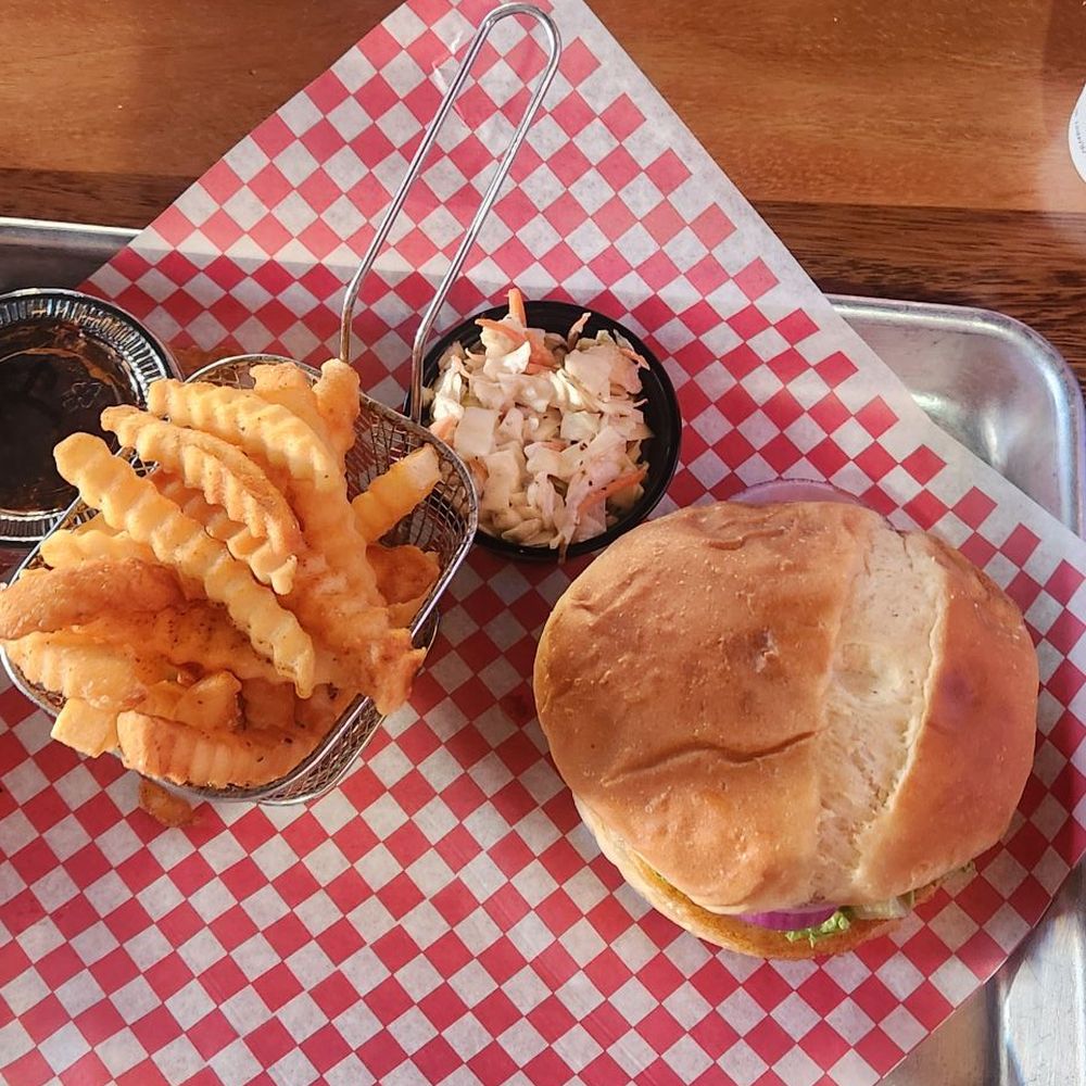 Midtown Yard - Burger and salad. - Bars Near Me - Star Valley, Arizona