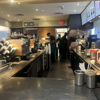 Starbucks - Coffee & Tea Near Me - Philadelphia, Pennsylvania Starbucks - Coffee & Tea Near Me - Philadelphia, Pennsylvania