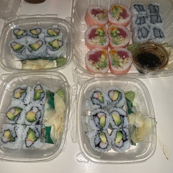Sea Ranch - A lot of sushi - Seafood Near Me - Evanston, Illinois