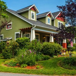 Freestone Properties - Craftsman cottage in Black Mountain, NC