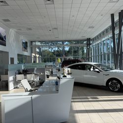 Hyundai of Charleston - Showroom floor