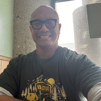 The Friendly Kearny Mesa - Burgers Near Me - San Diego, California