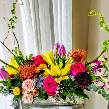 Naperville Florist - Florists Near Me - Naperville, Illinois Naperville Florist - Florists Near Me - Naperville, Illinois