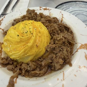 Uncle Cha Fusion Cafe - 牛肉滑蛋飯 Very good! - Asian Fusion Near Me - Milpitas, California Uncle Cha Fusion Cafe - 牛肉滑蛋飯 Very good! - Asian Fusion Near Me - Milpitas, California