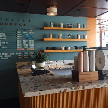 Hideout - Coffee - Bars Near Me - Honolulu, Hawaii