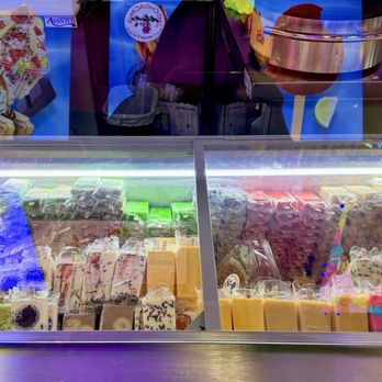 La Michoacana - Popsicles! Tons of flavors. - Ice Cream & Frozen Yogurt Near Me - Jackson, Wyoming La Michoacana - Popsicles! Tons of flavors. - Ice Cream & Frozen Yogurt Near Me - Jackson, Wyoming