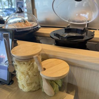 Sushi REV - ginger and wasabi - Sushi Bars Near Me - Rowland Heights, California