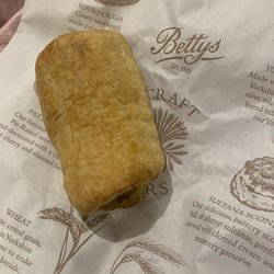 Harrogate Tipple - Betty's pork sausage roll