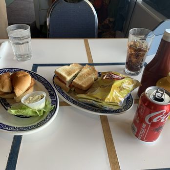 Country Inn Dining - Cod sandwich and BLT - Restaurants Near Me - Kaycee, Wyoming