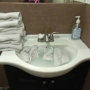 Best Spa - Towels being washed in the women's bathroom - Day Spas Near Me - Flushing, New York