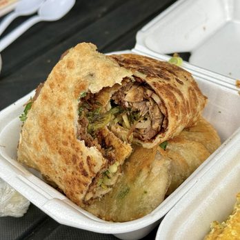 Huge Tree Pastry - Taiwanese Near Me - Monterey Park, California