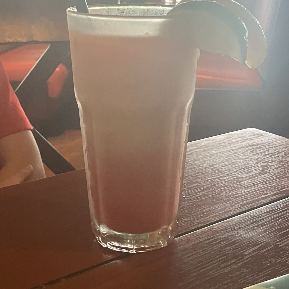 Bahama Breeze - Fruit slushy - Caribbean Near Me - Duluth, Georgia