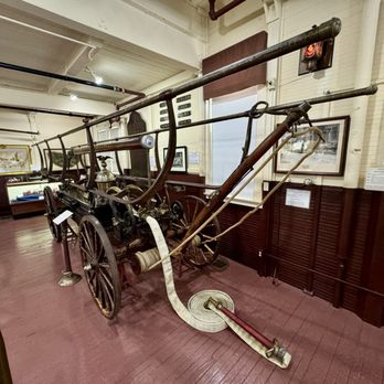 The Fire Museum - Hand-drawn pumper - Museums Near Me - Manchester, Connecticut