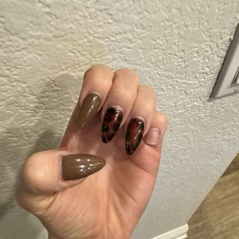 Zen Nail Lounge - Upland - Broken nail #1 - Nail Salons Near Me - Upland, California Zen Nail Lounge - Upland - Broken nail #1 - Nail Salons Near Me - Upland, California