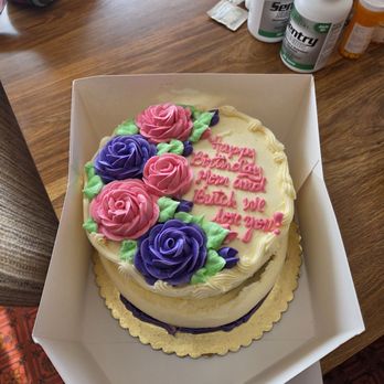 Elé Cake Co - Coffee & Tea Near Me - Miamisburg, Ohio Elé Cake Co - Coffee & Tea Near Me - Miamisburg, Ohio