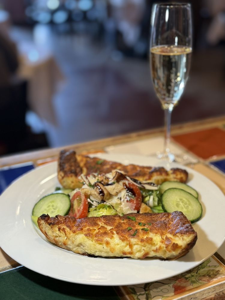 Social spots from Bacquet's Restaurant