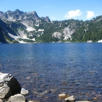 Snow Lake - Hiking Near Me - North Bend, Washington Snow Lake - Hiking Near Me - North Bend, Washington