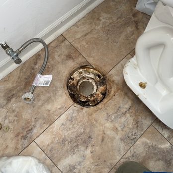 Metro Plumbing and Backflow - Broken toilet flange, don't worry call us for assistance. - Water Heater Installation/Repair Near Me Metro Plumbing and Backflow - Broken toilet flange, don't worry call us for assistance. - Water Heater Installation/Repair Near Me