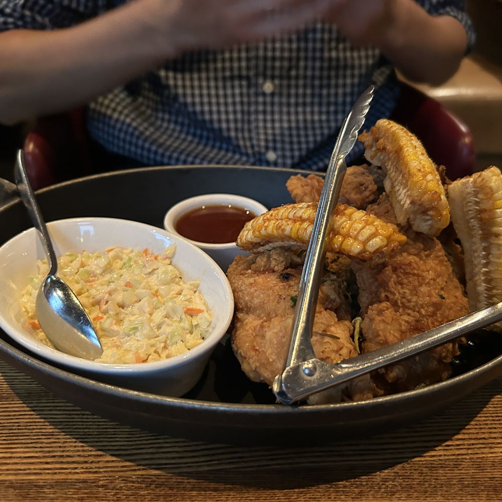 International Smoke - General G-Man's Half Fried Chicken - Barbeque Near Me - San Francisco, California International Smoke - General G-Man's Half Fried Chicken - Barbeque Near Me - San Francisco, California